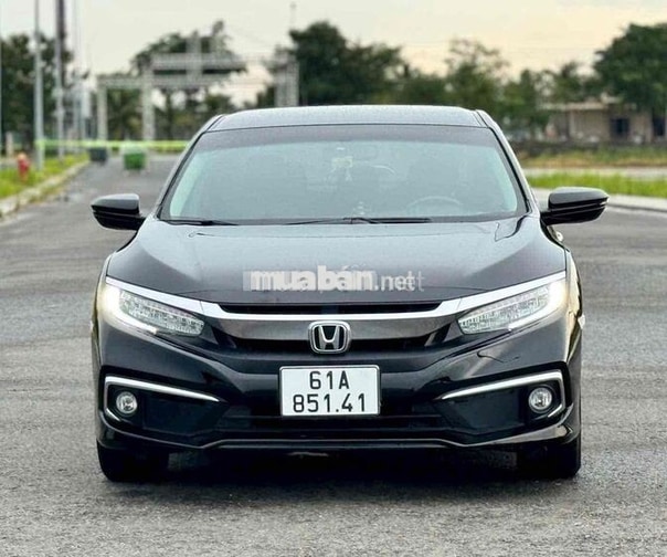 Honda Civic 1.8G 2020 Đen 5 vạn km