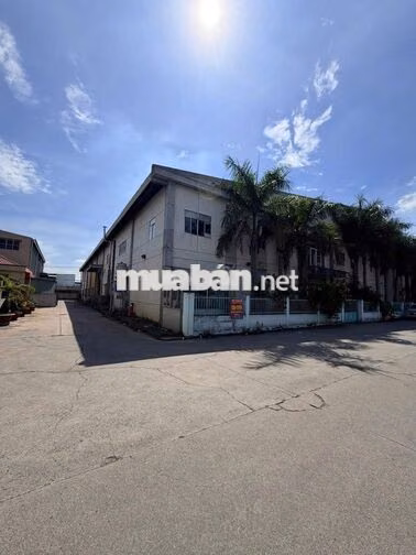 Cho thuê kho Xưởng đẹp 3.5 usd ,4.000m mặt tiền KCN Hải Sơn, Đức Hoà
