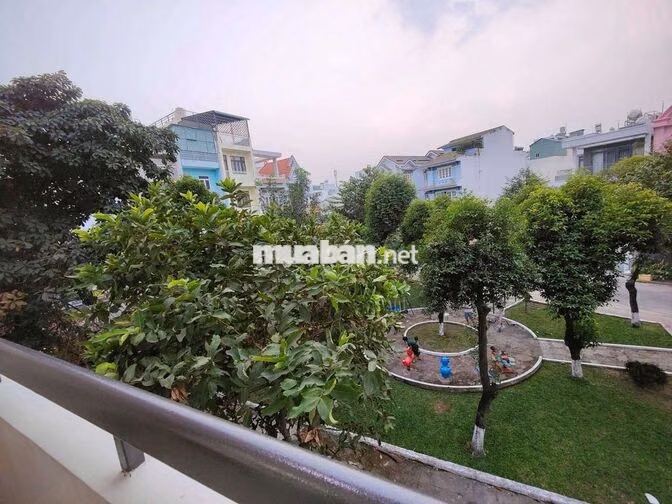 PHÒNG BAN CÔNG FULL NỘI THẤT – NGUYỄN VĂN KHỐI, GÒ VẤP
