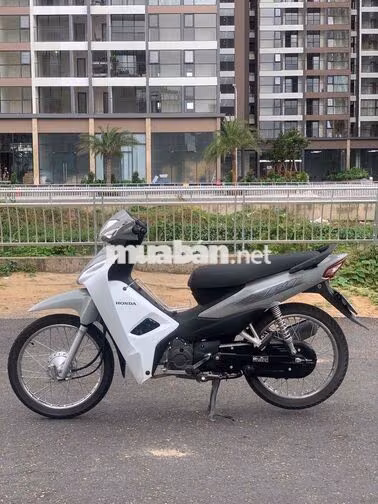 Honda Wave A 2026 Trắng xám 17000km