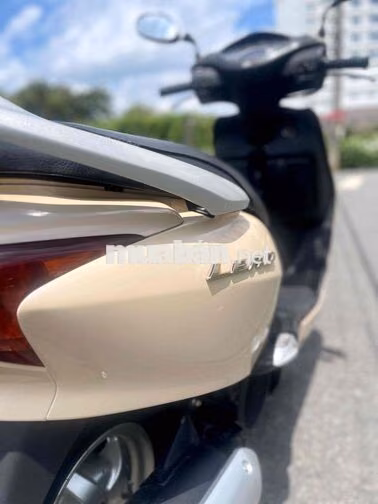 Honda Lead Fi 2011 Vàng kem
