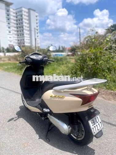 Honda Lead Fi 2011 Vàng kem