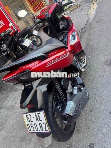 Honda Airblade 4 val Thể thao Xăng Đỏ