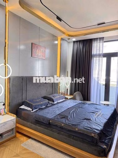 Nhà phố siêu đẹp, phù hợp mở cty văn phòng , spa