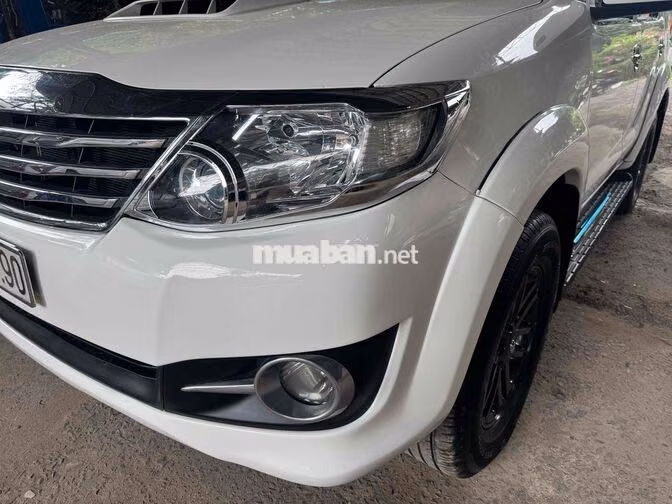 Toyota Fortuner G 2016 Số sàn Trắng