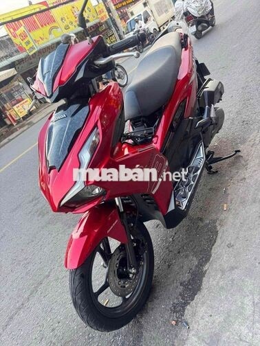 Honda Airblade 4 val Thể thao Xăng Đỏ