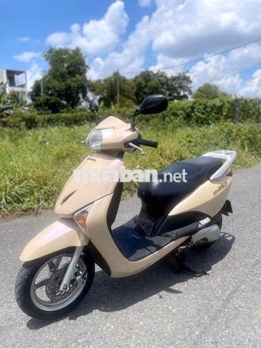 Honda Lead Fi 2011 Vàng kem