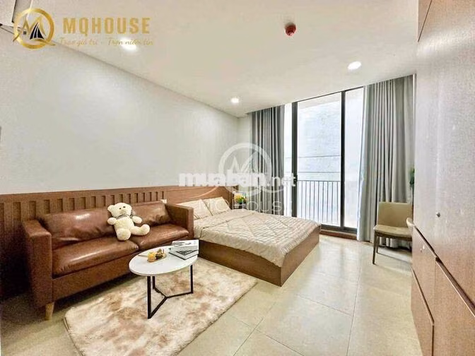 Studio sát công viên Hoàng Văn Thụ - Ban công, full nội thất