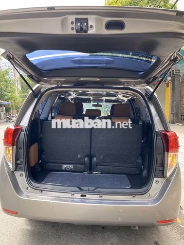 Toyota Innova 2.0 E 2019 Nâu đồng chính chủ bán
