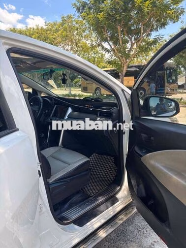 Toyota Innova 2018 Trắng 164k km