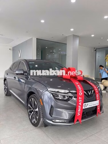 Vinfast VF8 Plus 2022 XÁM lướt chính hãng