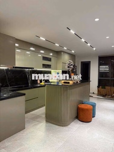 183✨ 🏡 CHO THUÊ NHÀ 2 TẦNG MẶT TIỀN NGUYỄN KHANG