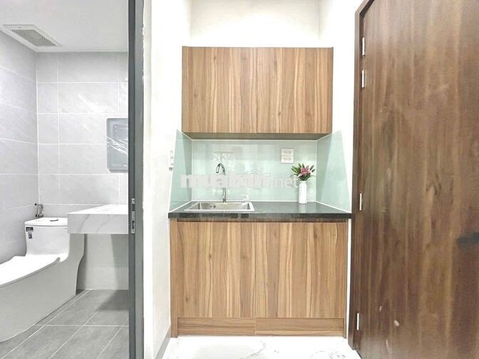 KHAI TRƯƠNG CĂN HỘ MỚI XÂY NGAY HÒA BÌNH SÁT ĐẦM SEN CÓ THANG MÁY
