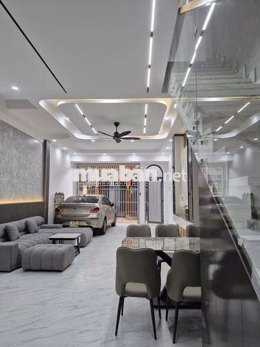 bán nhà mê mới 100% hẻm Mai Hắc Đế gần Ecoplace