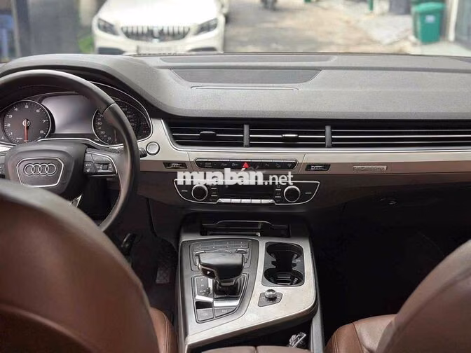 Audi Q7 2016 2.0