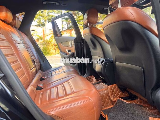 Mercedes-Benz GLC 300 4MATIC 2016 Đen Tự động