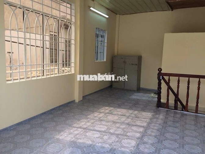 Cho thuê nhà nguyên căn Q. Tân Phú( gần Đầm Sen). Gía 7,5 triệu