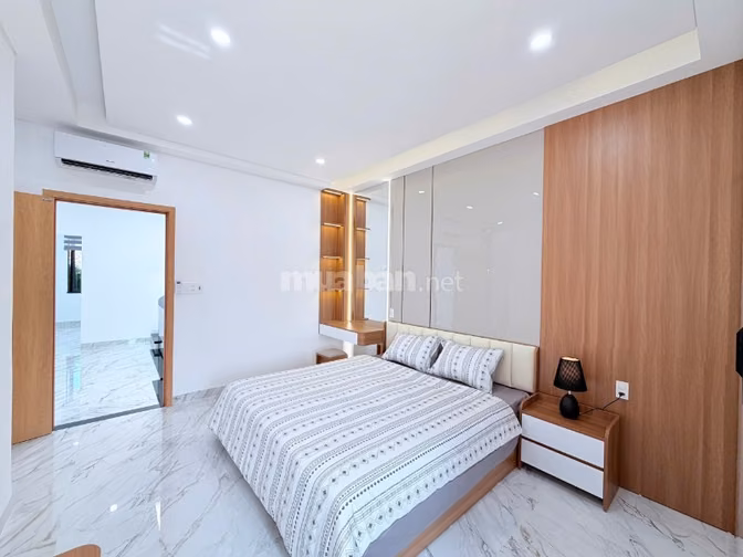 Bán Nhà View Biển Trần Bích San – 4 Tầng – Cách Biển 100m 