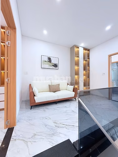 Bán Nhà View Biển Trần Bích San – 4 Tầng – Cách Biển 100m 
