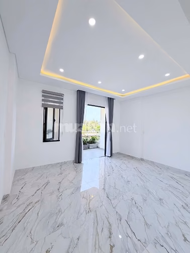 Bán Nhà View Biển Trần Bích San – 4 Tầng – Cách Biển 100m 