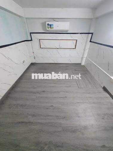 Phòng có máy lạnh, giá rẻ, thích hợp nam ở