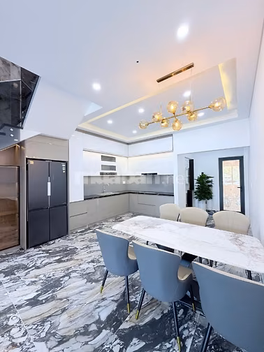 Bán Nhà View Biển Trần Bích San – 4 Tầng – Cách Biển 100m 