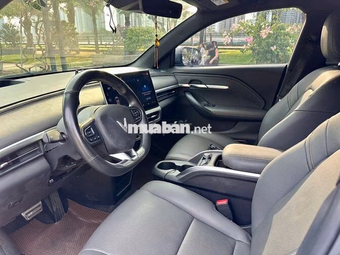 VINFAST VF6 PLUS 2023 PIN MUA XE GIA ĐÌNH ĐI LƯỚT