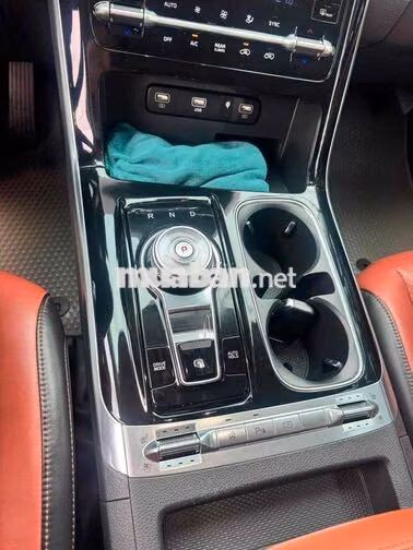 Kia Carnival Signature 2022 Xám 80000 km
