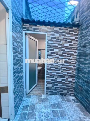 Cho thuê nhà nguyên căn, HXH 7m Tô Hiệu, DTSD 230m2, 1 PK, 1 bếp, 5PN,