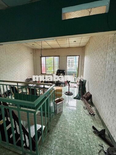 cho thuê nhà 2/ ngắn đường vĩnh lộc gần chợ hẻm bê tông có 3p ngủ