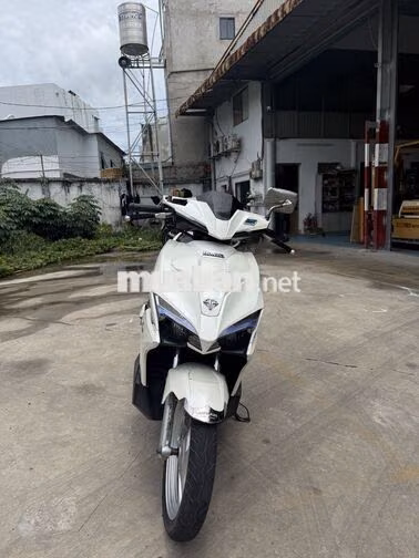 Honda Air Blade 2018 Trắng Bạc