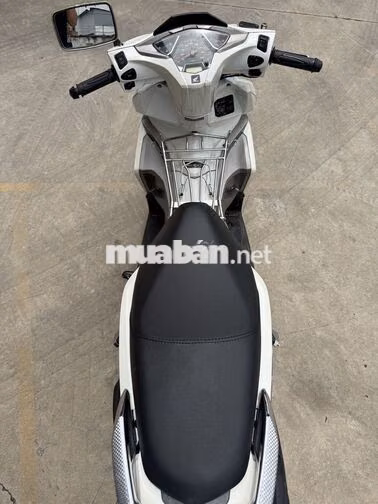 Honda Air Blade 2018 Trắng Bạc
