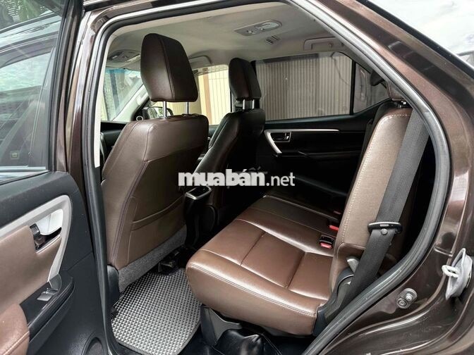 Toyota Fortuner 2018 Dầu Tự động Nâu