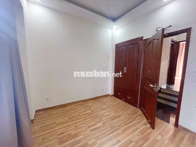 Cho thuê nhà nguyên căn, HXH 7m Tô Hiệu, DTSD 230m2, 1 PK, 1 bếp, 5PN,