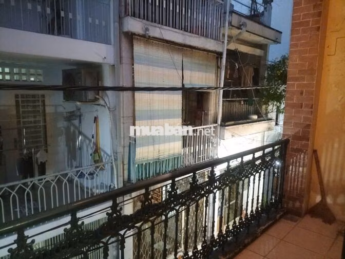 CHO THUÊ NHÀ NGUYỄN ĐÌNH CHIẾU PHƯỜNG BÀN CỜ Q3