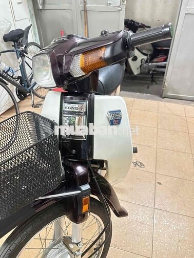 Honda Dream II Cổ điển Nâu, trắng