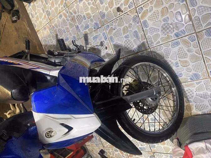 Yamaha Sirius 50cc Xanh Trắng máy êm phun chức năn