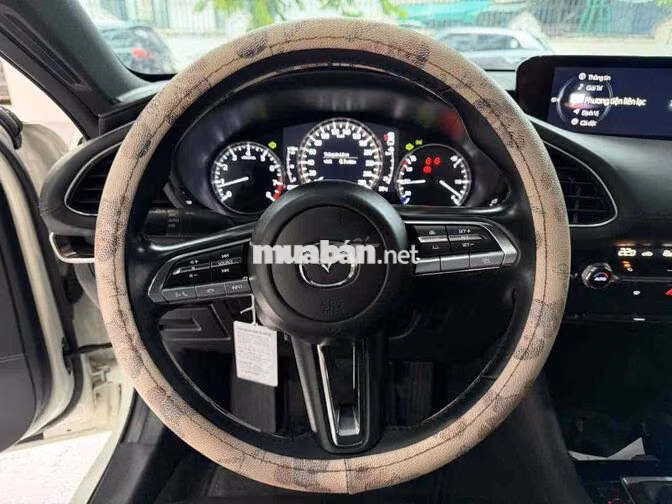 Mazda 3 Sport Premium 2022 đi 67.000 km một chủ