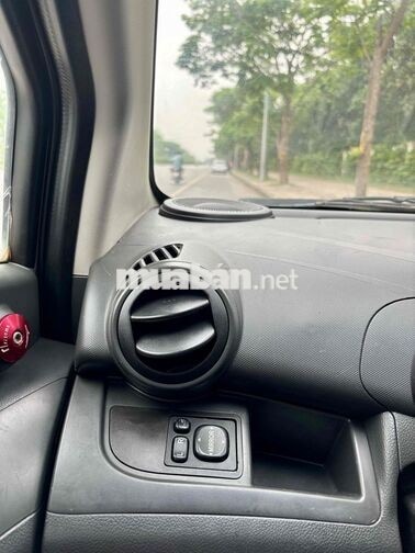 Chevrolet Spark Van 2011 Trắng Tự động