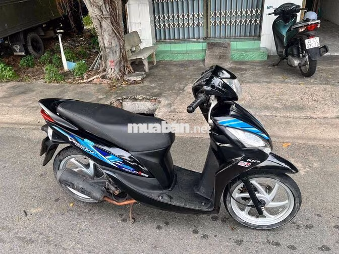 Honda Vision máy móc zin êm giáy to day dủ