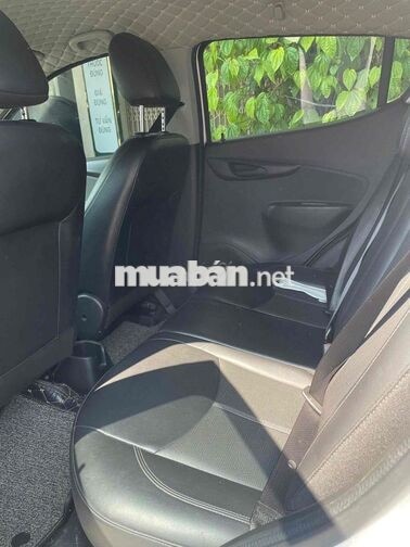 VinFast Fadil Base 2021 Trắng 40.000 KM