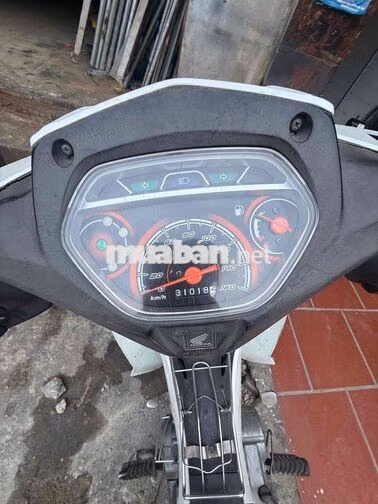 Honda Wave Trắng 31018 km