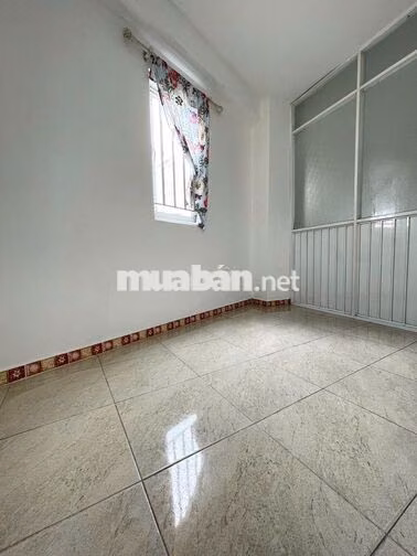 2,4tr/tháng Đường Nguyễn Thượng Hiền Quận Bình Thạnh 