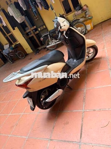 Honda Lead Vàng kem Tự động