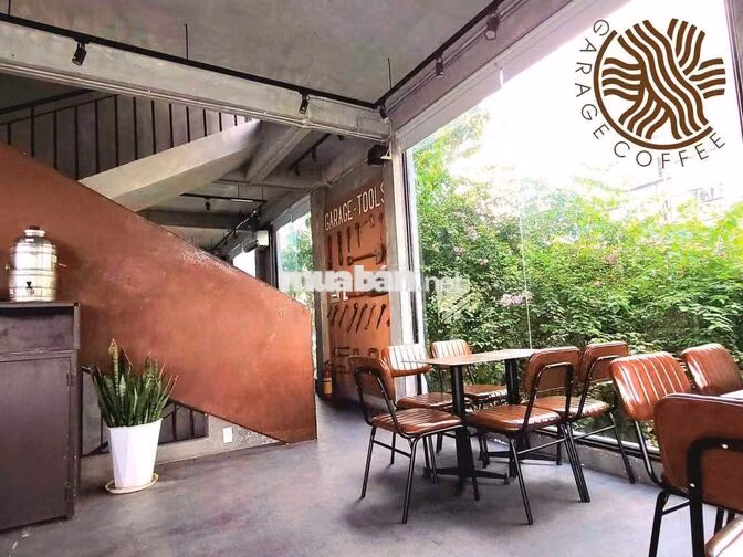 GARAGE COFFEEE GÒ VẤP TUYỂN DỤNG NHÂN VIÊN PHA CHẾ