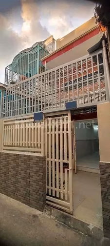 CHO THUÊ NHÀ HẺM 3,5M (BG) ĐOÀN VĂN BƠ, P. 14, Q.4, 13TR