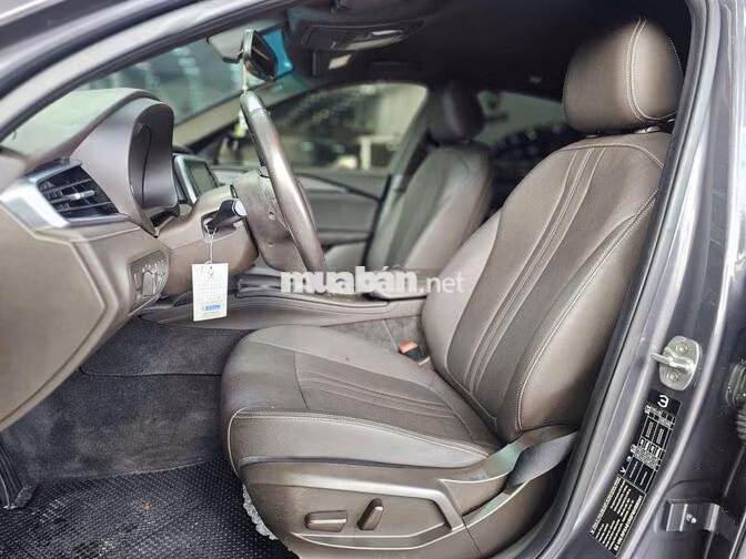 VINFAST LUX A BASE SX 2021 ODO 50.000 Km