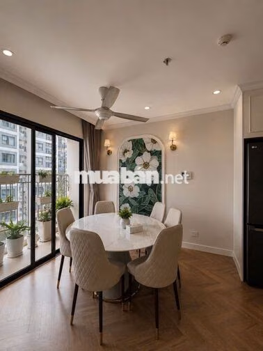 Phân khu Imperia căn góc 2n2+ , giá 4ty8 , đủ đồ, 64m,Vinhomes Smart 