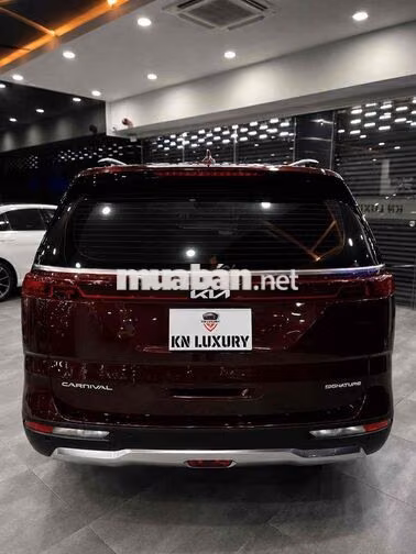 KIA Carnival 3.5 Signature Model 2024 Đỏ