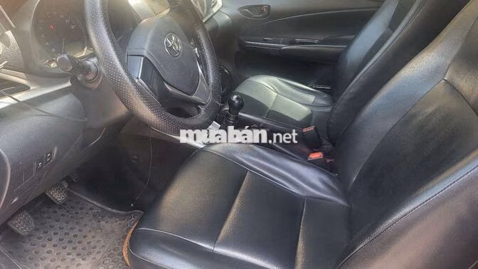 Toyota Vios Vàng cát Số sàn. sx2020 mt
